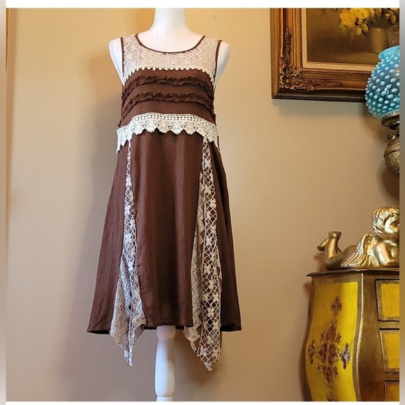 New Large  A’reve Dress in Brown w/ Cream Crochet & Lace - Picture 8 of 13